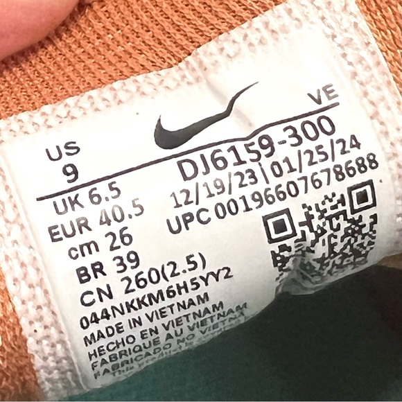 Nike React Pegasus Trail 4 Running Training Shoes in Sequoia Guava Ice Women’s 9 - Picture 15 of 16